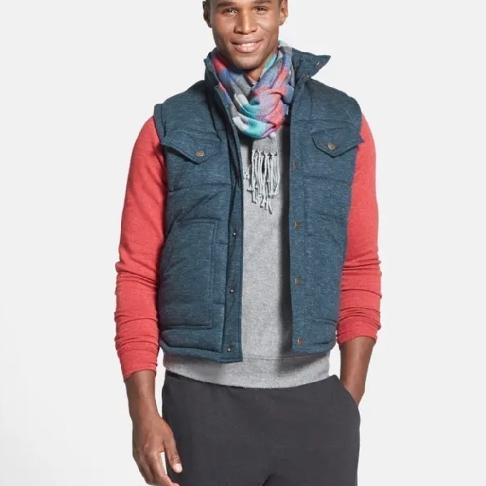 Kane & Unke Quilted Puffer‎ Vest Men’s Blue Large